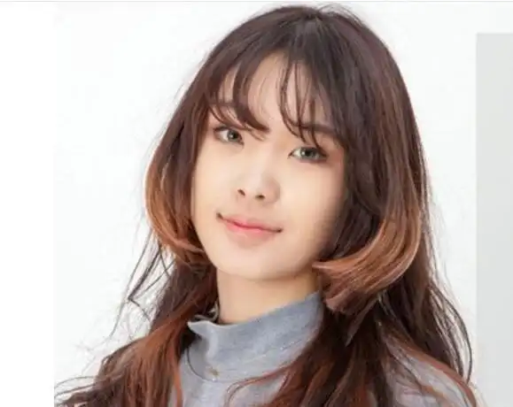 国字脸中长发烫发发型图片(3)_烫发_西子美发网