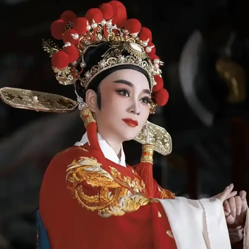 越剧小生熊莲芬 #越剧小生印莉莉 #最近很火的一首歌 #被 - 抖音