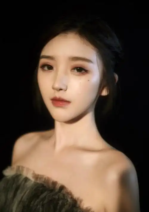 p>彭十六,中国内地女歌手,网络主播.