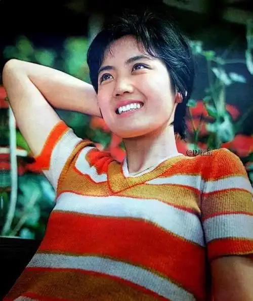 原创昔日女神李秀明从影18年银幕形象大集合最后一个已成不起眼龙套