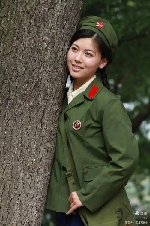军装(祝各位老兵八一快乐)