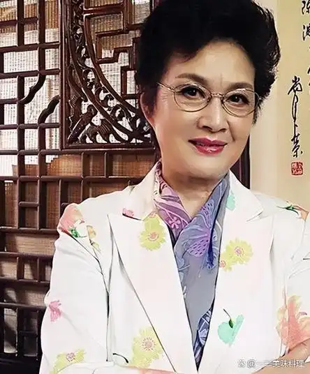 舞台姐妹60年本色出演美的惊艳观众女主演曹银娣近况如何