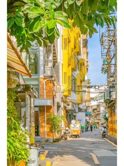 隐藏在江南西的日系街道阳光下好治愈