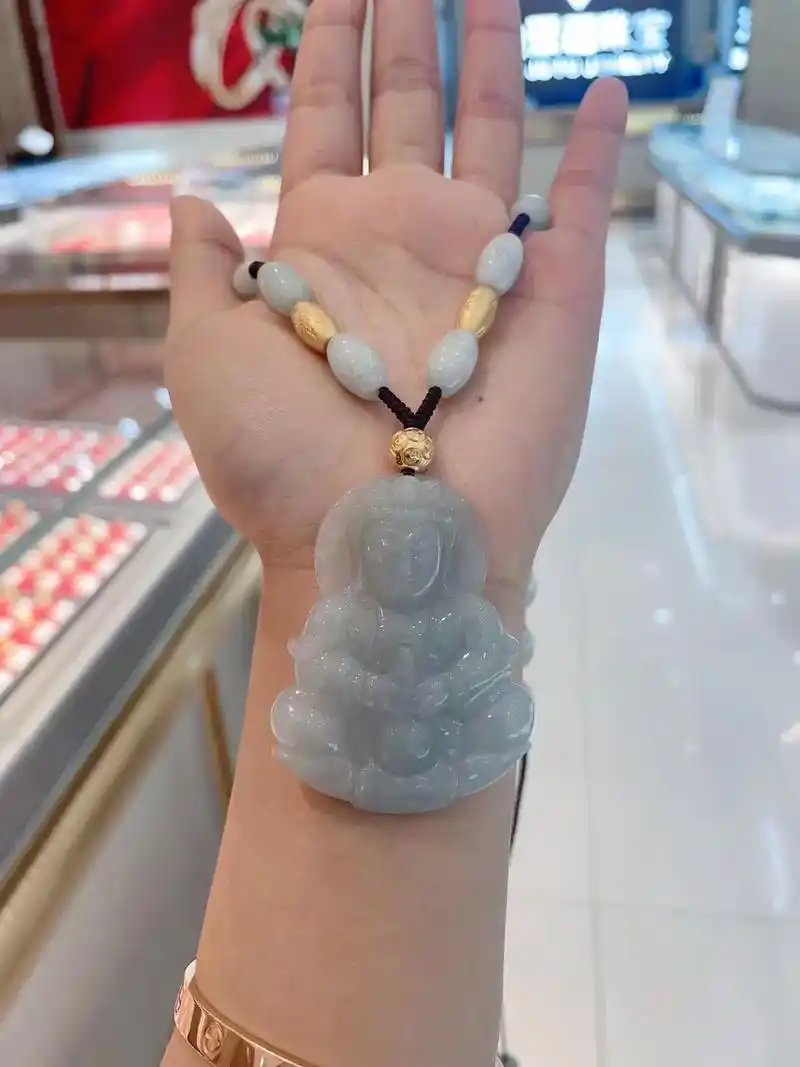 今日推荐 翡翠观音    君子比德于玉焉,温 - 抖音