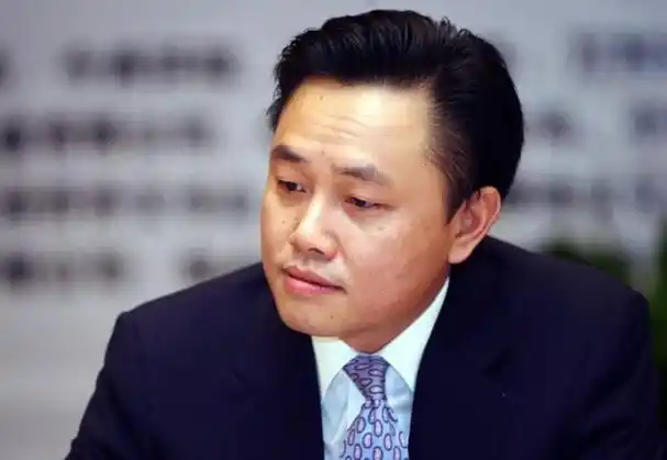 烂摊子未收,黄光裕又推"万家超市",国美欠消费者的钱何时还?