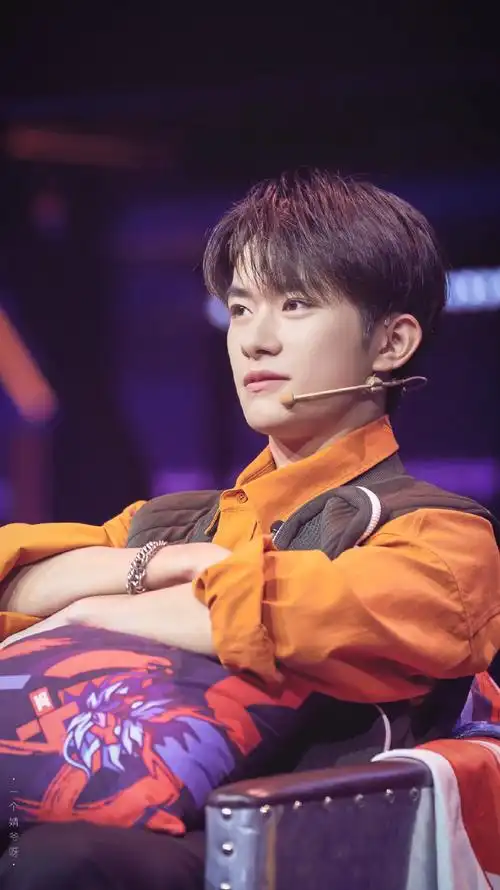 易烊千玺tfboys优酷综艺这就是街舞高清