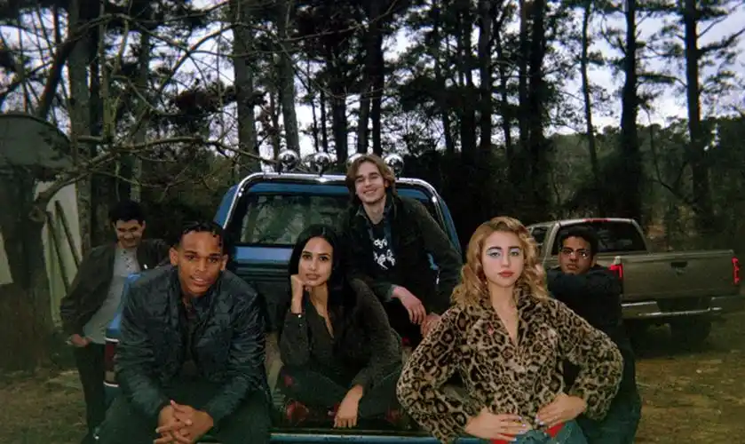 《威利的游乐园》:尼古拉斯·凯奇,昔日巨星,堕落成烂片之王?