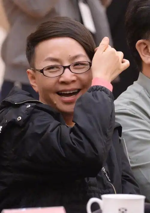 这个时代还需要郭德纲的爹味和宋丹丹