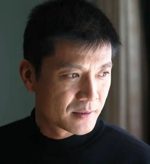 宝泉岭论坛-军川子弟电视电影演员——刘之冰