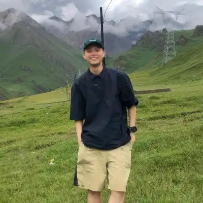 成熟稳重的真人男头图片 2023高清耐看很受欢迎微信男头_男生头像_美