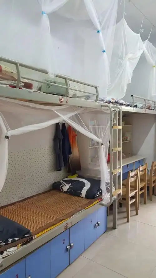 重点中学住宿环境评测,有些比大学条件还好_宿舍