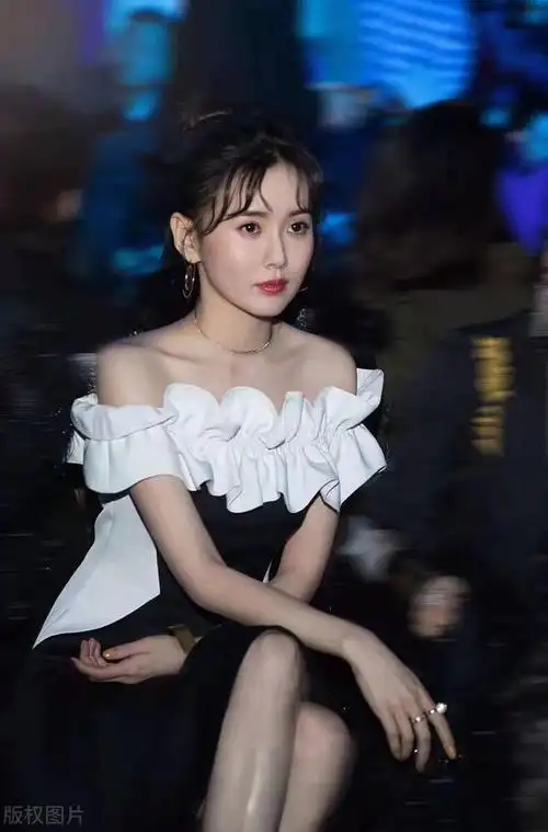 江铠同这身材,这才是尤物啊!