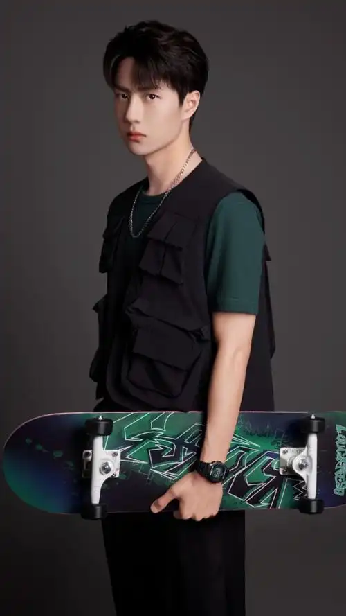 王一博#超爱这只黑豹