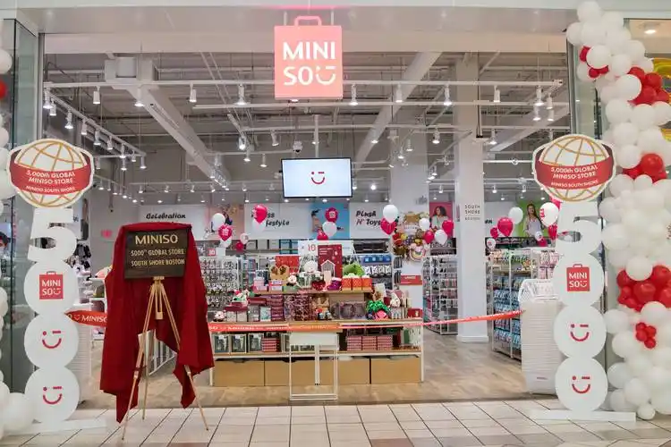 全球第5000店落地波士顿名创优品北美市场门店数量突破100家