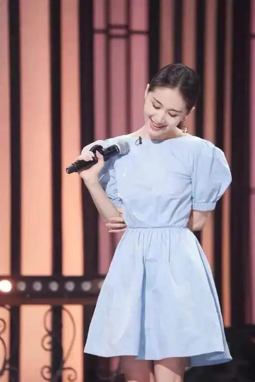 听姐说王子文同款衣服韩版蓝色泡泡袖飞飞袖短袖连衣裙中裙子女