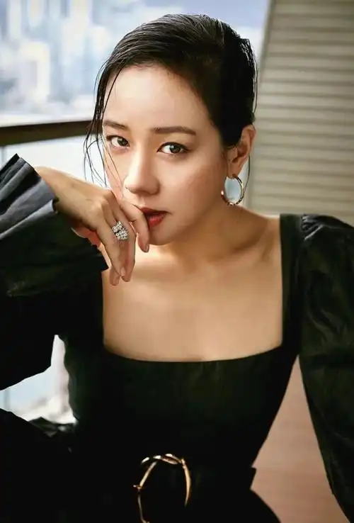 林嘉欣:从最甜影后,到最拼命的陶艺家