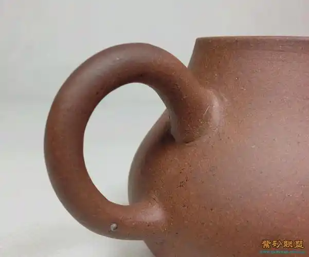 清末民初墨缘斋制款思亭壶