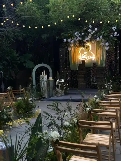 森系晚宴婚礼派对我帮新娘把手稿布置成真