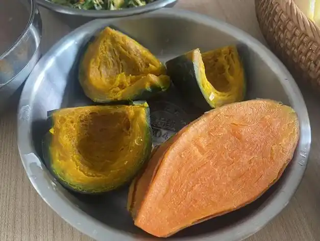 朋友圈火了,网友:看着又丑又寒酸|饭菜|红薯|咸菜|蒜苗|炒鸡蛋_网易