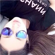 高冷霸气戴墨镜女生头像很有范的女孩戴墨镜图片霸气头像