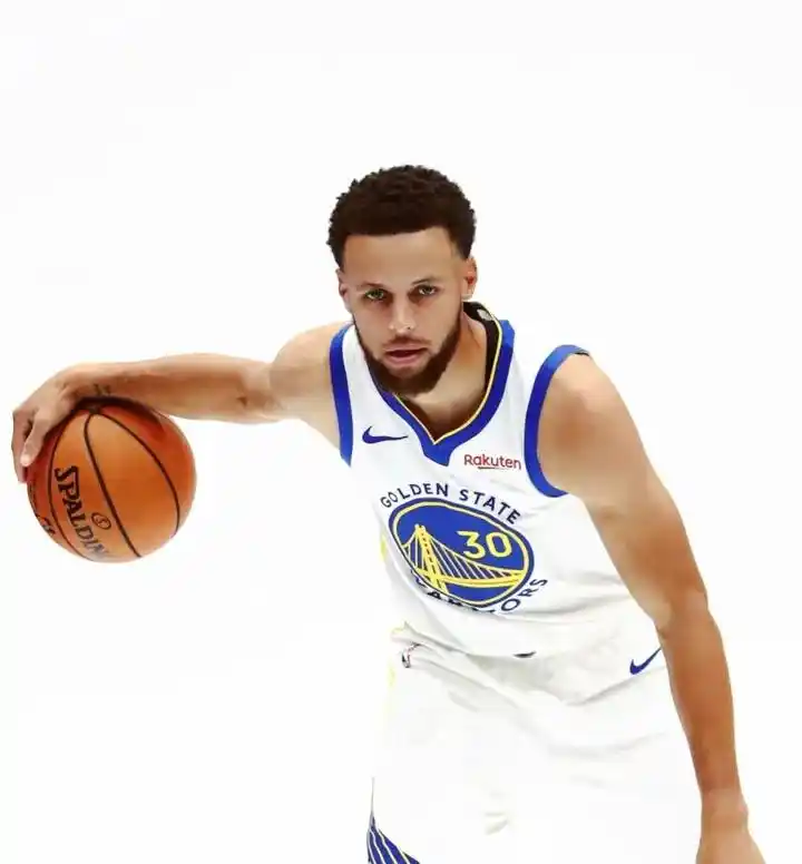 库里精美壁纸大合集,一次过瘾,你更喜欢哪张?