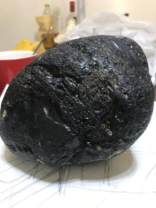 这个是石头还是煤矿石