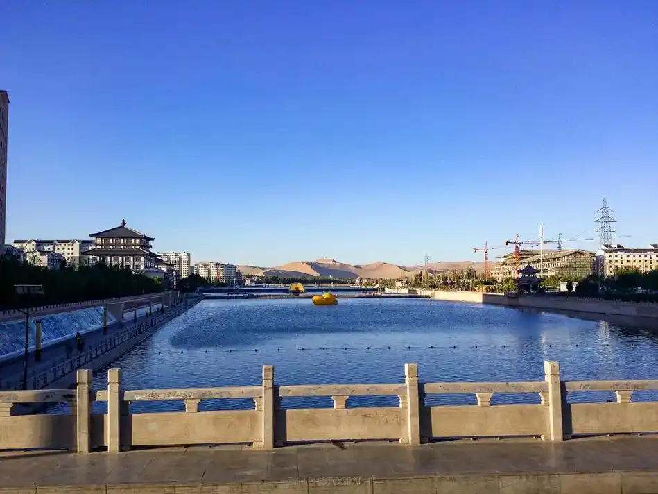 莫高窟·甘肃省酒泉市敦煌市.#图文热点来了 #敦煌 #莫高窟 - 抖音