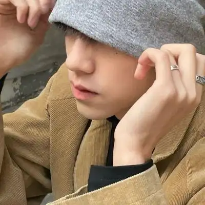 个性男生图片超拽霸气头像帅气高冷男生真人微信头像图片