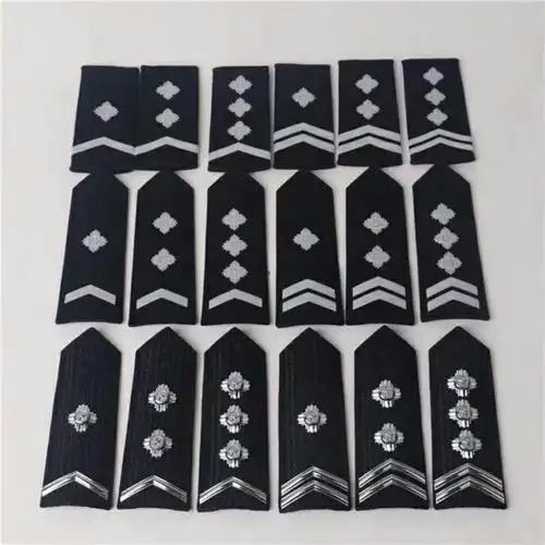 服装标志配饰胸章肩牌简章新式弧形肩章魔术贴臂章肩牌套筒金一拐2星