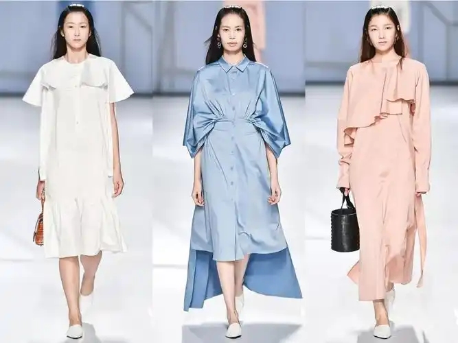 这场秀让我找到了现代女性的穿衣法则