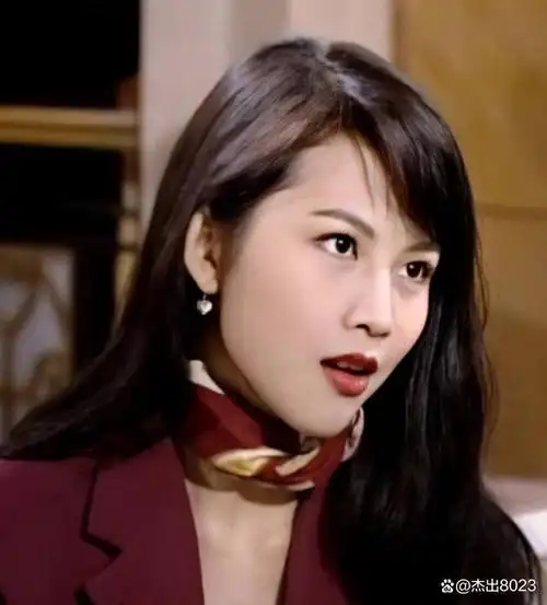 你曾以为的阿姨,年轻时是多美,之蔡少芬