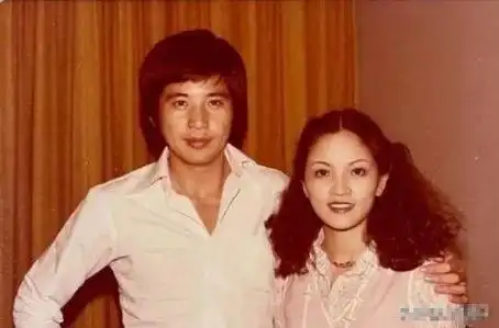 离异后选择单身的男演员,尊龙和前妻成了朋友,秦汉单身三十余年