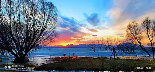 蓝天白云·夕阳如金