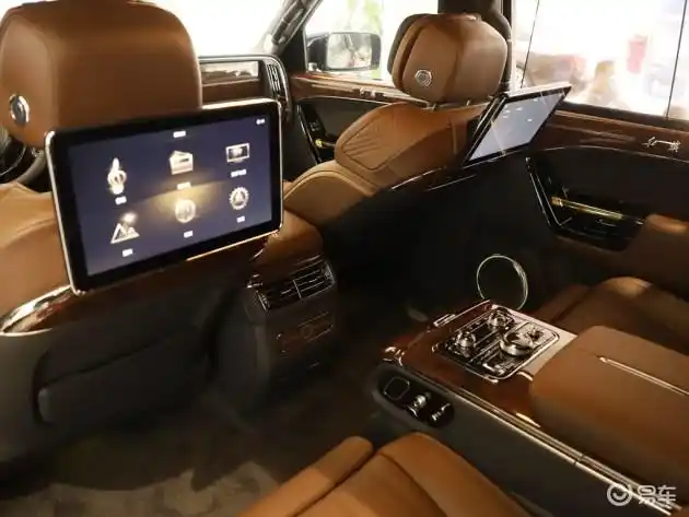 诠释民族力量与现代豪华抢先实拍一汽红旗ls7