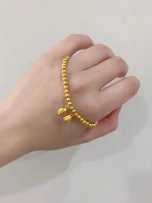 周大福黄金手链传承系列真的好美