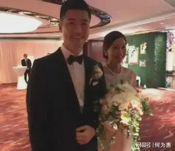 婚礼现场,低调简单,远不如煤老板办的气派|荣氏|霍英东|霍启刚|中信