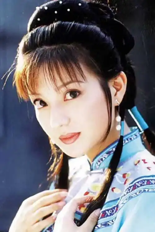 4,赵薇《康熙微服私访记》【岳清儿】