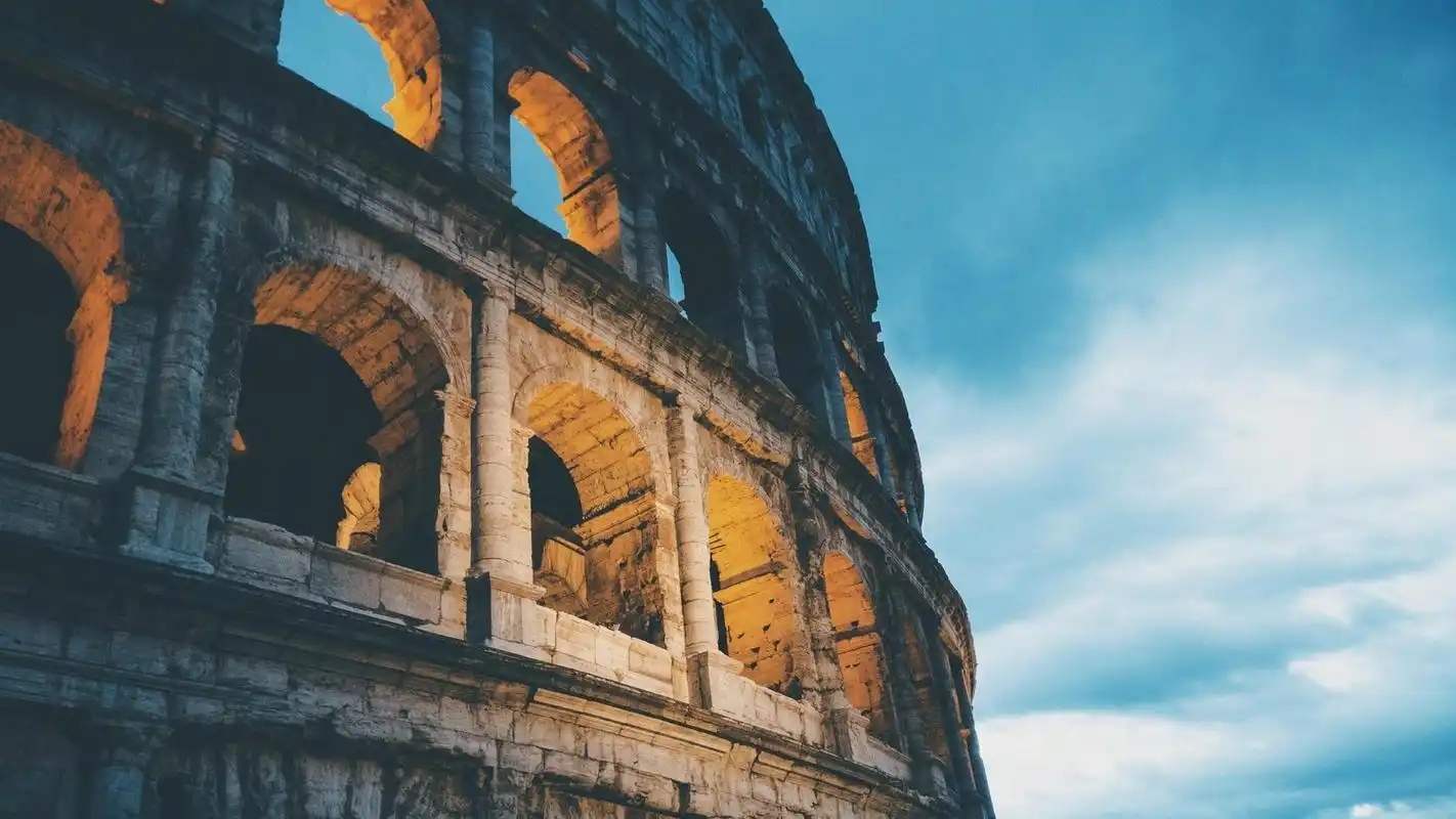 电脑壁纸 人文 各国建筑 意大利古罗马斗兽场欧式建筑风格