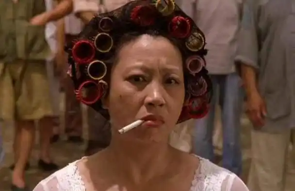 村子里面有一个人天天骂我家人,该咋办,应该如何处理?