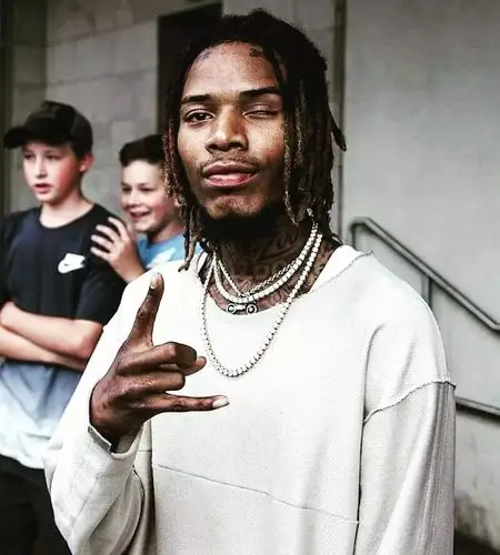 如何才可以让自己看起来像一名rapper