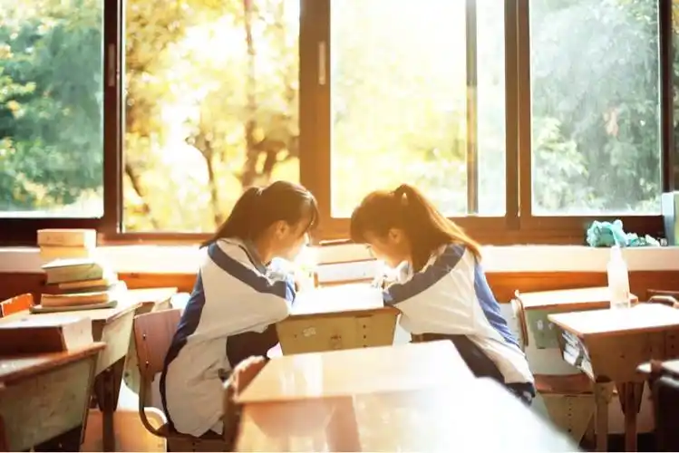 原来,你已经是个油腻的社会人了