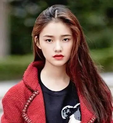 林允大小眼这么严重还敢纯素颜面对镜头网友勇气可嘉值得夸赞