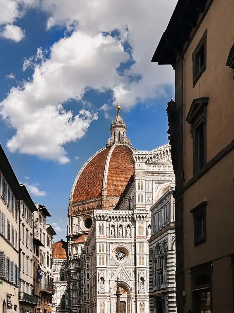 佛罗伦萨日落的浪漫 也许只有身临其境才能.#佛罗伦萨 #圣百 - 抖音