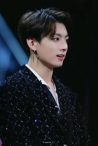 【bts 防弹少年团】田柾国jungkook——港风果总壁纸