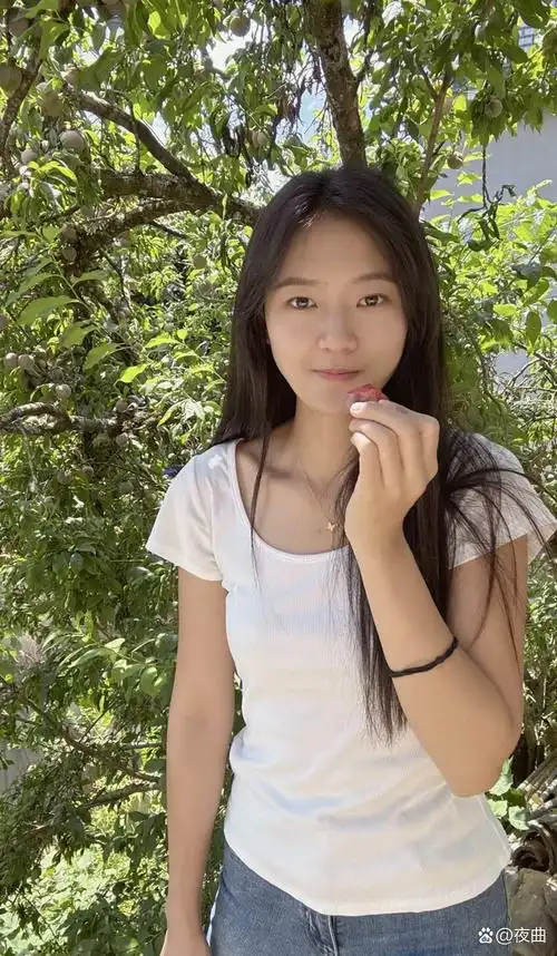 自我介绍,我是1996年生的,身高165,体重57kg,现