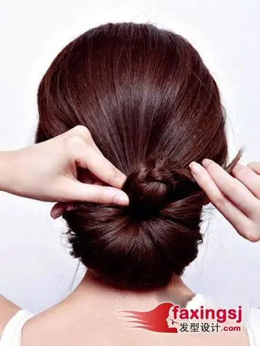 宅家做盘发 最简单的盘头发~镇店之宝(2)_发型师姐