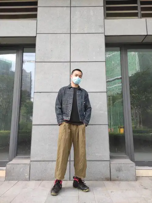 176cm67kg小骨架黑肤男