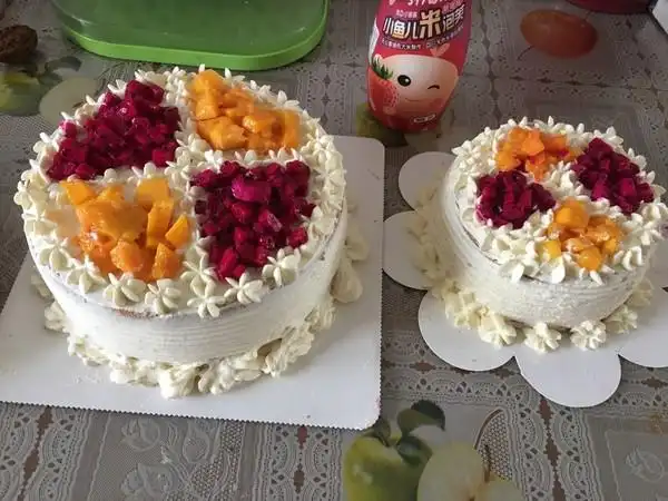 手机用户3418_xe3v做的8寸水果蛋糕