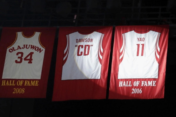 青春谢幕休斯敦火箭队退役姚明11号球衣