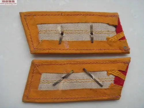 58陆军中尉领章